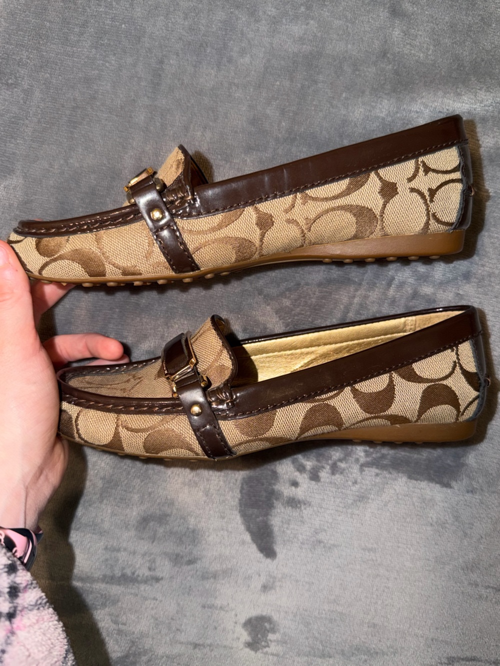 🤎 Coach Signature Jacquard Slip-On Loafers - Picture 2 of 6